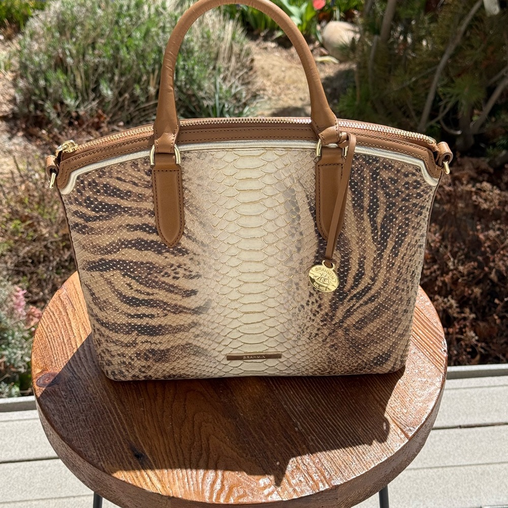 Brahmin Cappuccino Delancy Medium Duxbury